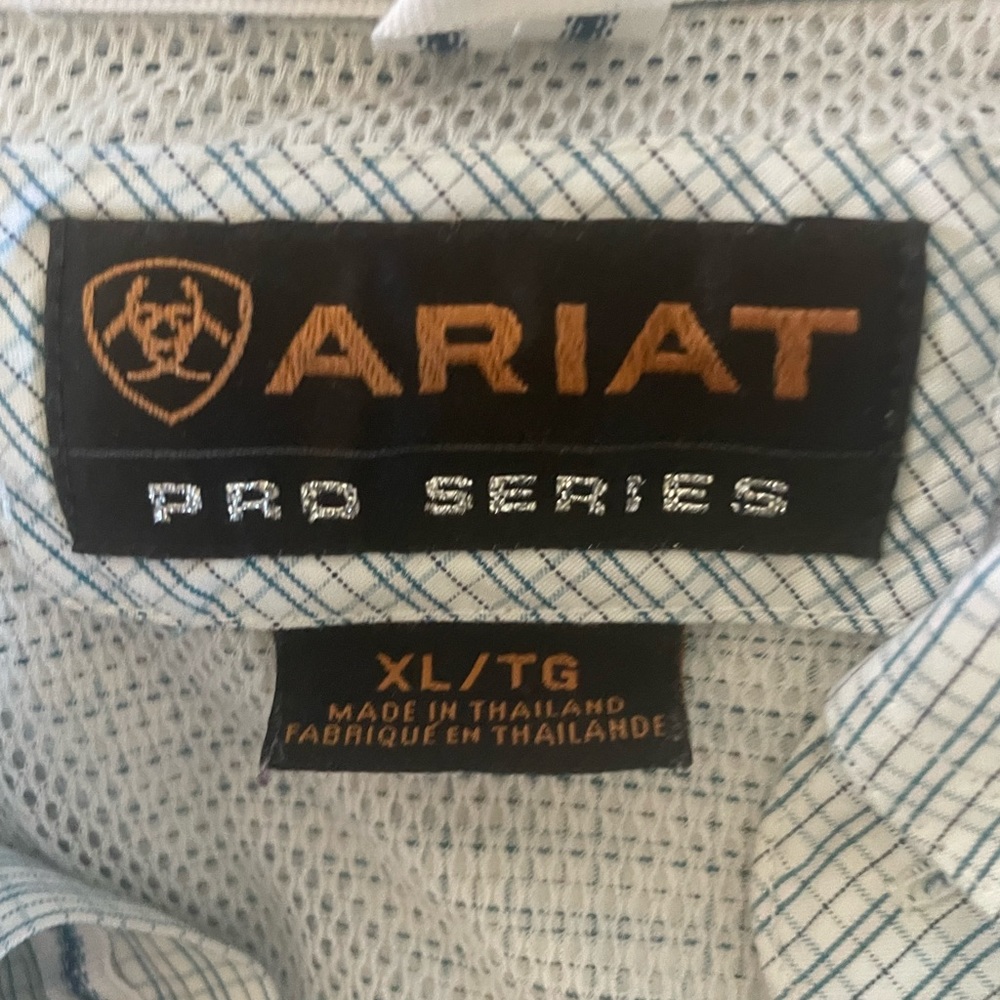Ariat dress shirt